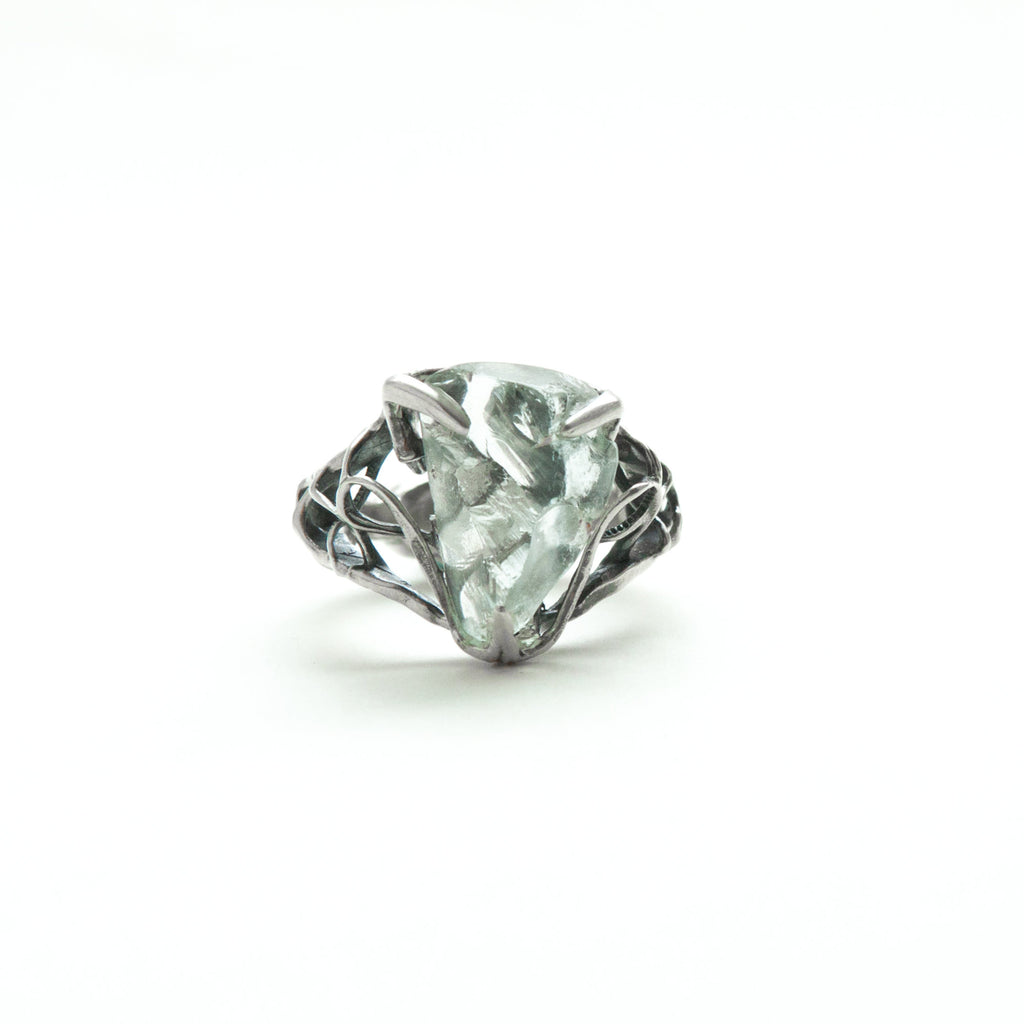 rough cut-triangler aquamarine silver ring size 7, front view